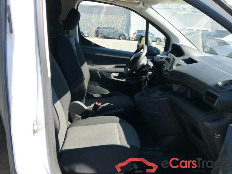 PEUGEOT Partner / 2018 / 3P / furgón derivado de turismo Pro Standard 1000kg BlueHDi 73kW #6