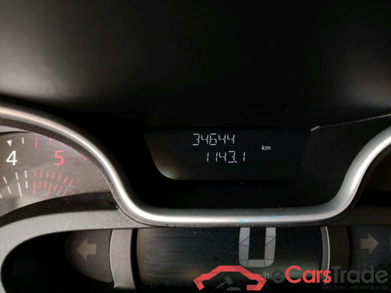 RENAULT Trafic / 2019 / 4P / furgón Doble Cabina 27 L1 Energy BluedCi 88 kW #5