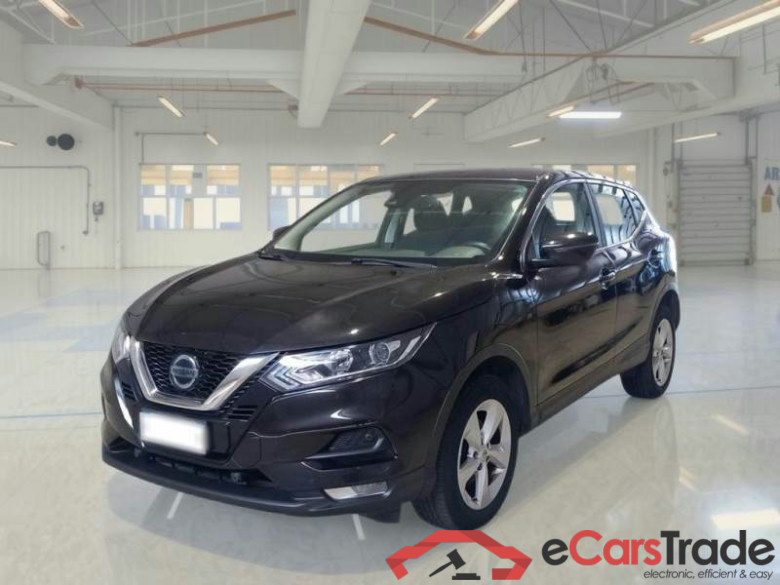 NISSAN QASHQAI / 2017 / 5P / CROSSOVER 1.3 DIG-T 140 BUSINESS