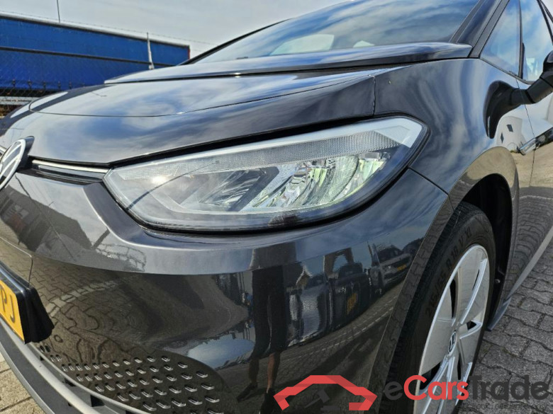 VOLKSWAGEN ID.3 Life 58 kWh #6