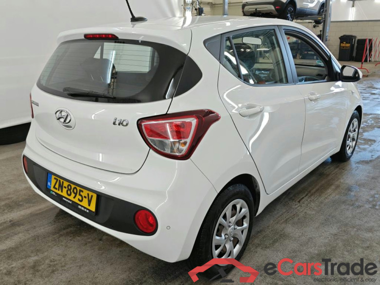 Hyundai i10 1.0i Blue Comfort 5d #2