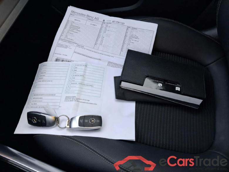 MERCEDES-BENZ GLA / 2020 / 5P / todoterreno GLA 250 e #5