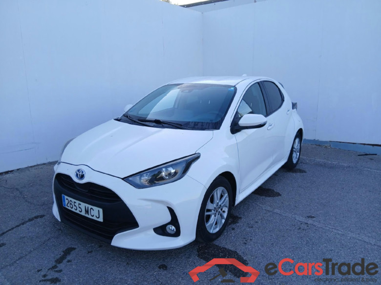 TOYOTA Yaris 1.5 120H Business Plus