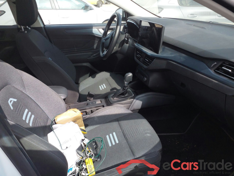 FORD Focus Sportbreak 1.0 Ecoboost 114KW 155CV S6.2 AutomÃ¡tic Active X(Pano-Roof + Winterpack) #3
