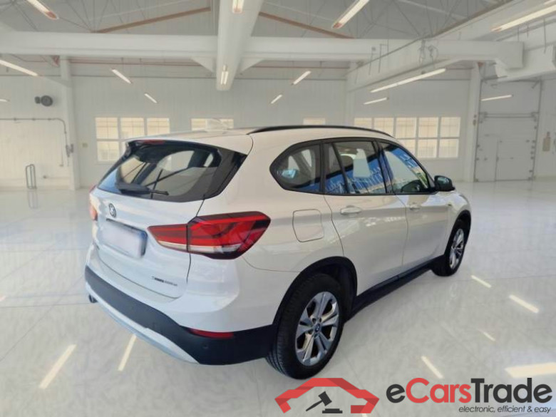 BMW X1 / 2019 / 5P / SUV XDRIVE 25E BUSINESS ADVANTAGE AUTOMATICO #2