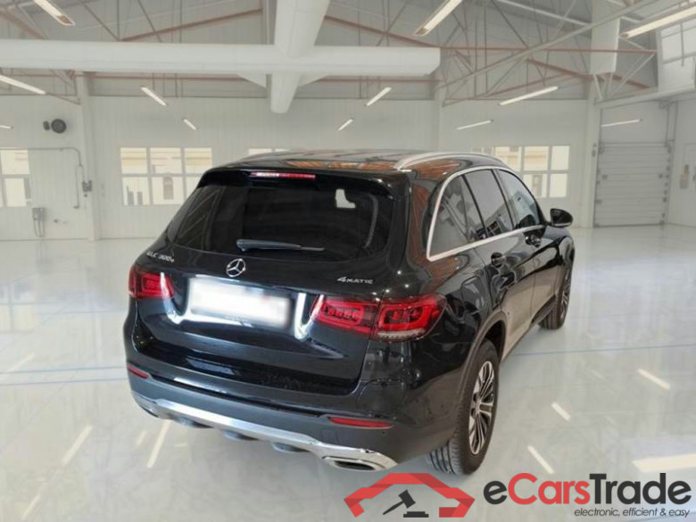 MERCEDES-BENZ GLC / 2019 / 5P / SUV 300 E 4MATIC EQ-POWER BUSIN. EXTRA AUT #2