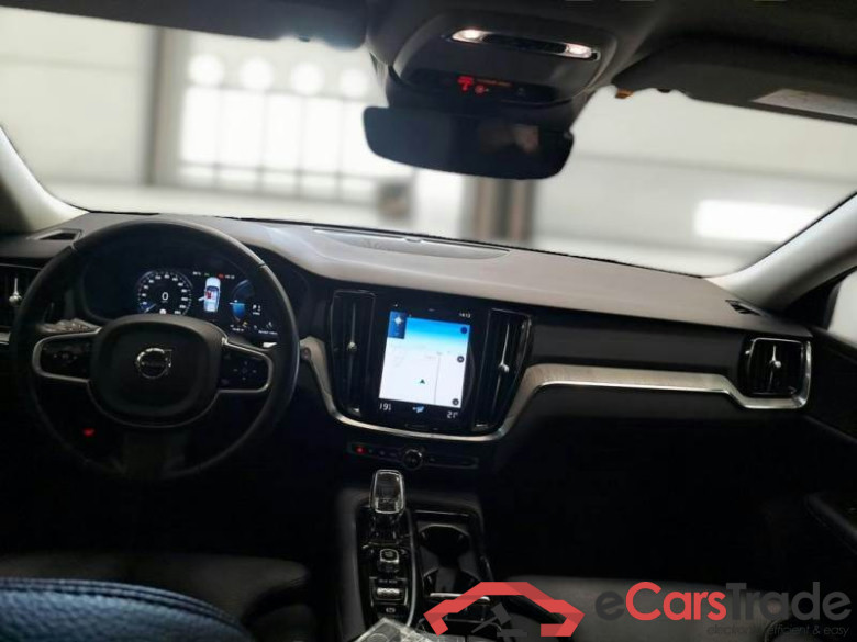 VOLVO V60 / 2019 / 5P / STATION WAGON T6 PLUG-IN AWD AUTOM.RECH.INSCRIPTION #3