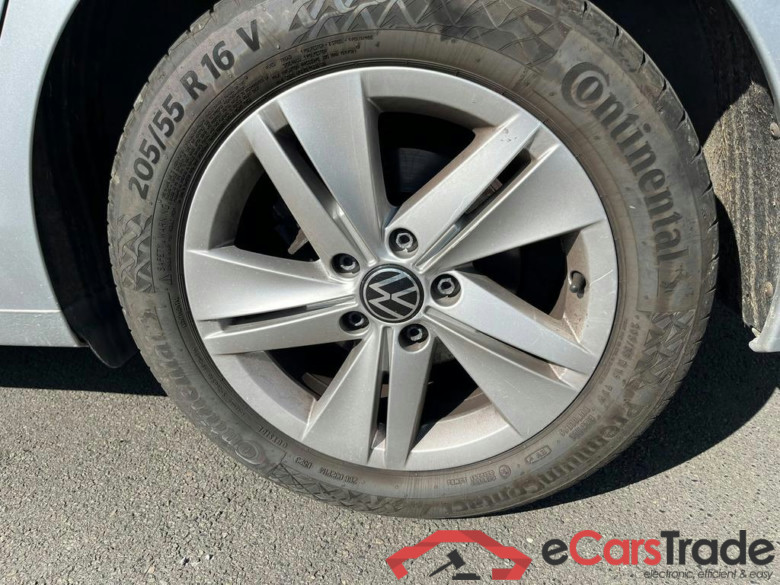VOLKSWAGEN Golf Variant VIII New Golf Variant Life 2.0 TDI SCR 85 kW (115 ch) 6 vitesses manuel #6
