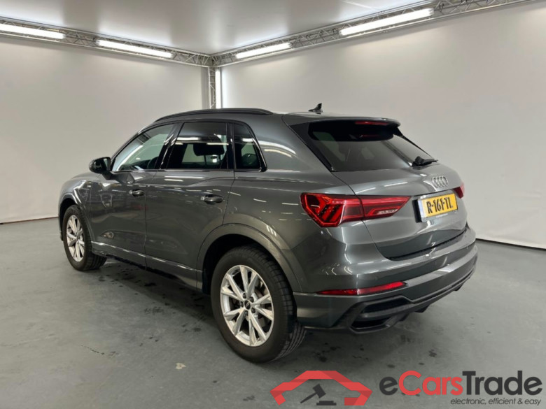AUDI Q3 45 TFSI e S edition #3