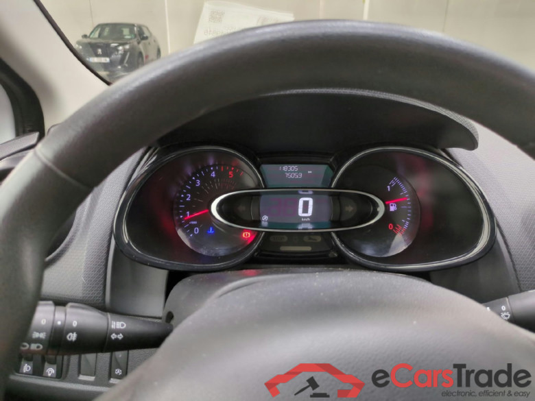 Clio IV Air 1.5 dCi 90CV BVM5 E6 #6