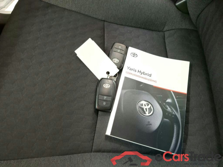 TOYOTA Yaris 68 kW #5