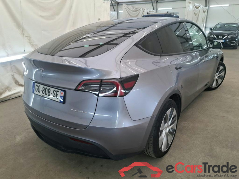 TESLA Model Y / 2020 / 5P / SUV Grande Autonomie Dual Motor AWD #3