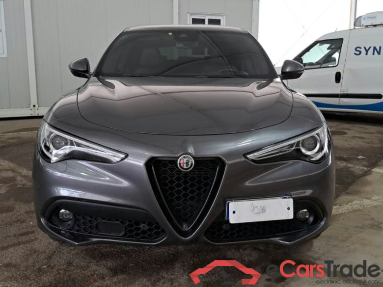 ALFA ROMEO STELVIO / 2017 / 5P / SUV 2.2 TD 190 CV SPRINT AT8 Q4 #6