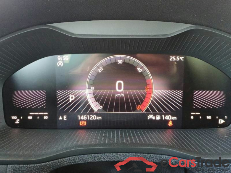 SKODA KAROQ / 2022 / 5P / SUV 2.0 TDI 85KW EVO SCR EXECUTIVE DSG #4