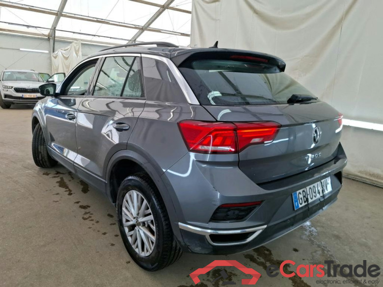 VOLKSWAGEN T-Roc / 2017 / 5P / SUV 1.0 TSI 110 LOUNGE #2