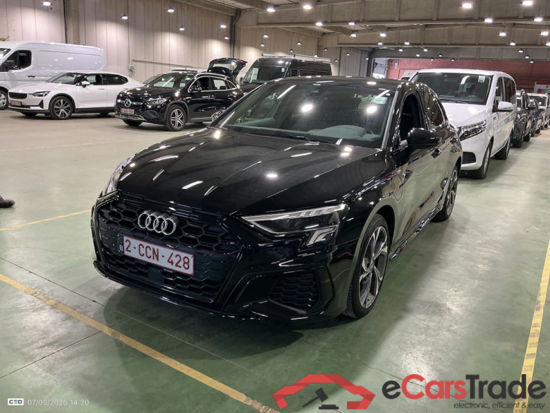 AUDI A3 SPORTBACK 1.4 45 TFSI E S TR. COMPETITION SPORTB. #1