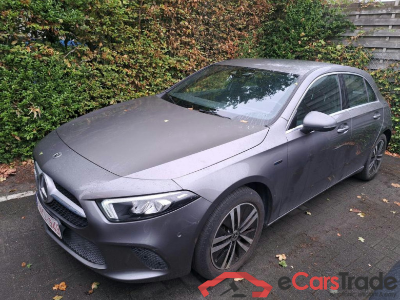 MERCEDES-BENZ CLASS A (W177) A 250 e PHEV Business Solution #1