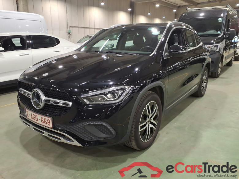 MERCEDES-BENZ GLA 1.3 GLA 250 E DCT BUSINESS SOLUTION #1