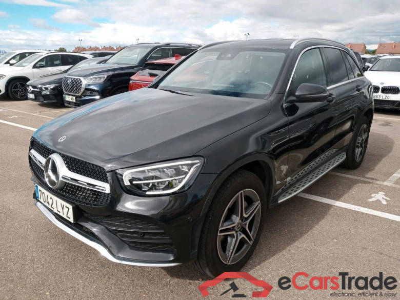 MERCEDES-BENZ Clase GLC / 2019 / 5P / todoterreno GLC 300 de 4MATIC