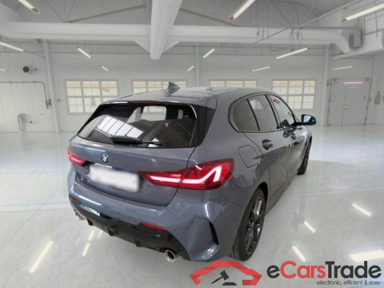 BMW SERIE 1 / 2019 / 5P / BERLINA 118D MSPORT #2