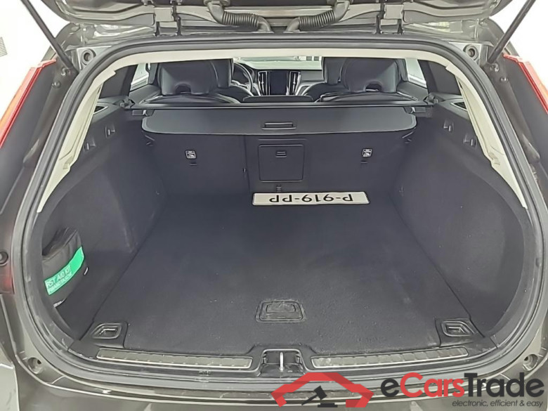 VOLVO V60 B3 Automaat Momentum Advantage 5D 120kW #5