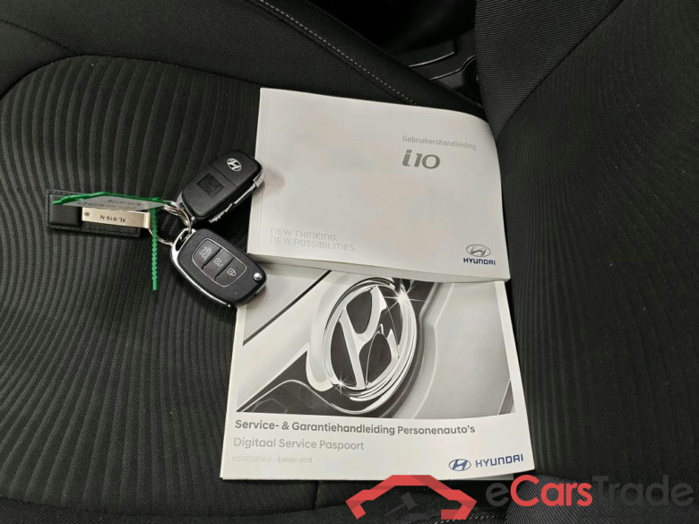 Hyundai i10 1.0i Blue Comfort 5d #4