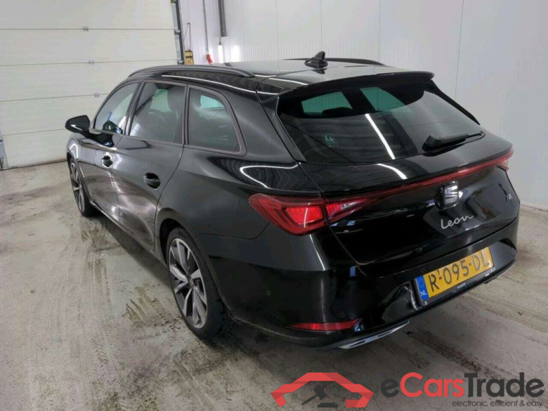 SEAT Leon Sportstourer 1.5 eTSI FR Bns Int #6