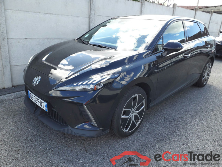 MG MG4 EV Luxury 64kWh Aut. LED Virtual Navi CarPlay 1/2 Leather KeylessGo Camera Klima PDC ...