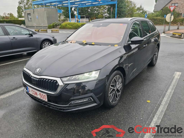 SKODA OCTAVIA COMBI 2.0 CRTDI 110KW DSG7 4WD CLEVER #1