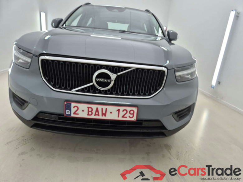 VOLVO XC40 T3. MOM. CORE #5