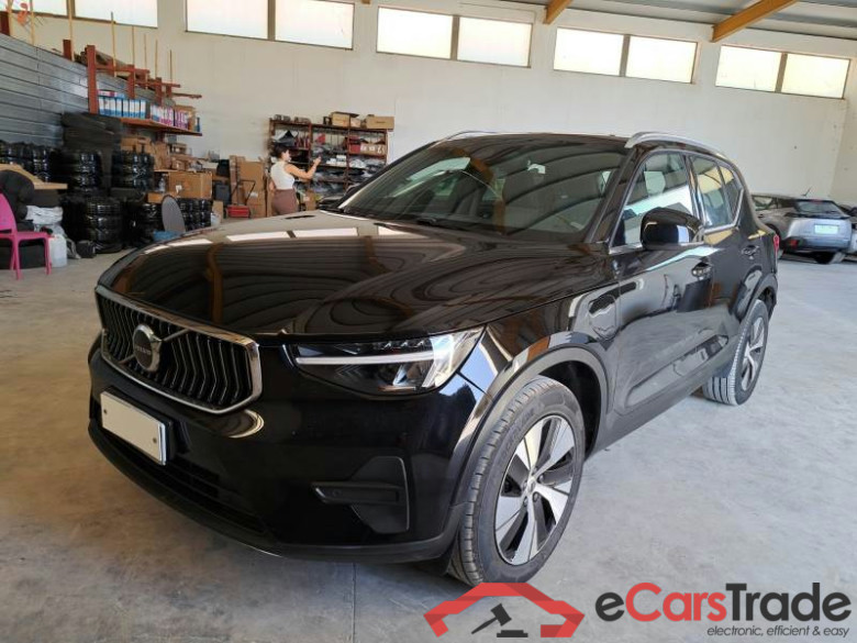 VOLVO XC40 / 2021 / 5P / Fuoristrada T4 Recharge Plug-in auto Core N1