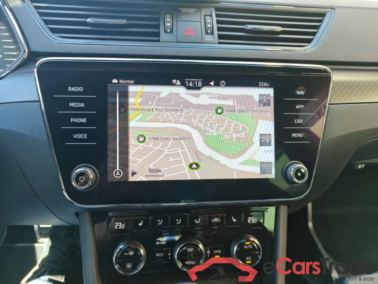SKODA Superb Combi 110 kW #2