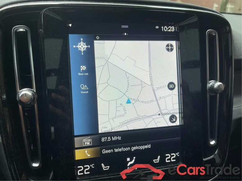 VOLVO XC40 95 kW #2
