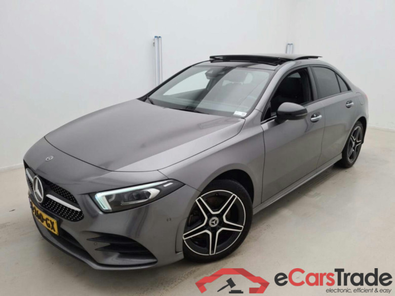 MERCEDES-BENZ A-klasse 250 e Business Solution AMG Li #1