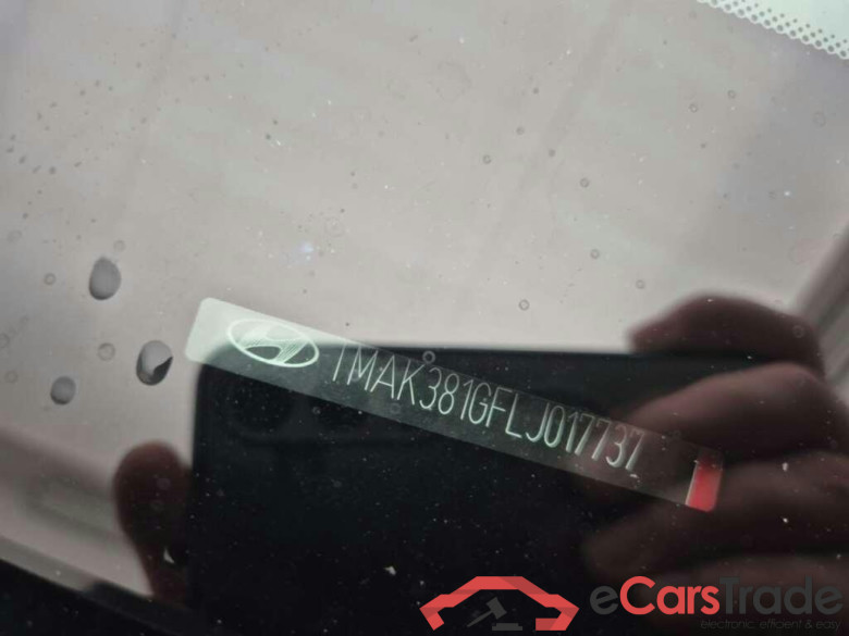 HYUNDAI Kona EV Fashion 64 kWh #4