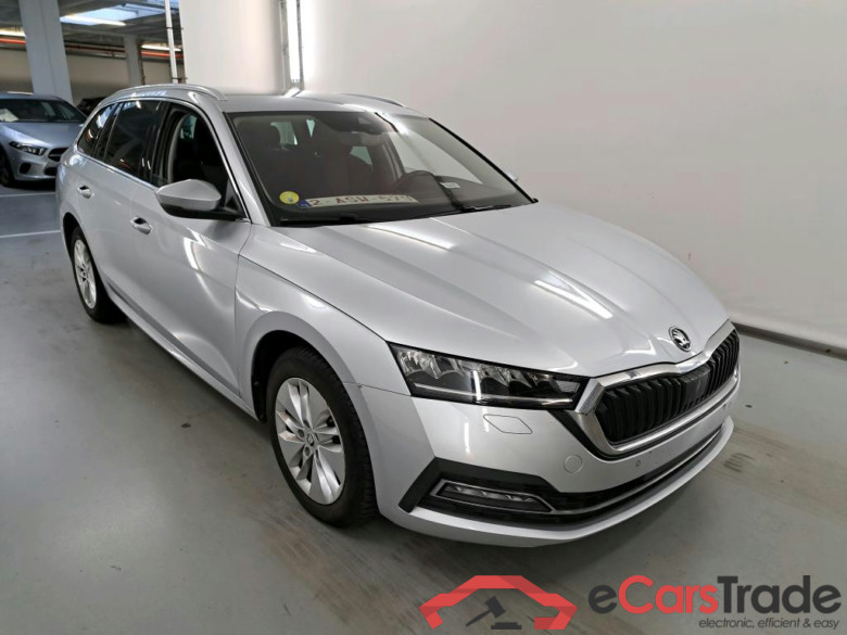 SKODA OCTAVIA COMBI 2.0 CRTDI 110KW DSG7 CLEVER #2