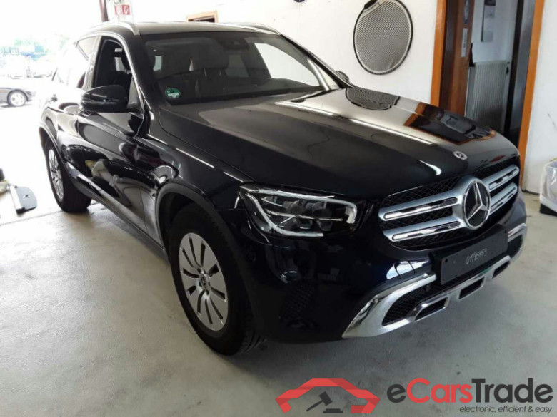 Mercedes-Benz GLC  #1