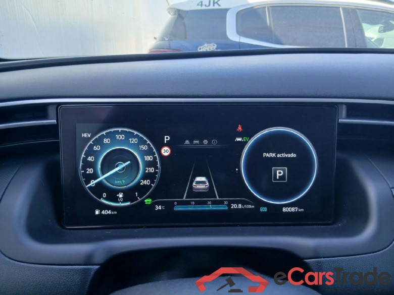 HYUNDAI Tucson / 2020 / 5P / todoterreno 1.6 TGDI PHEV 195kW Maxx Auto 4X4 #4