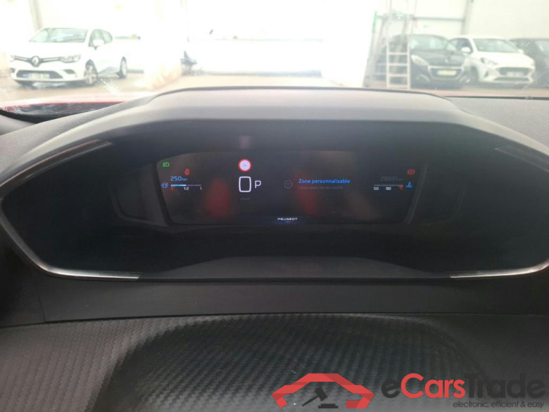 PEUGEOT 2008 / 2023 / 5P / Crossover PureTech 130 S&S EAT8 ALLURE #6