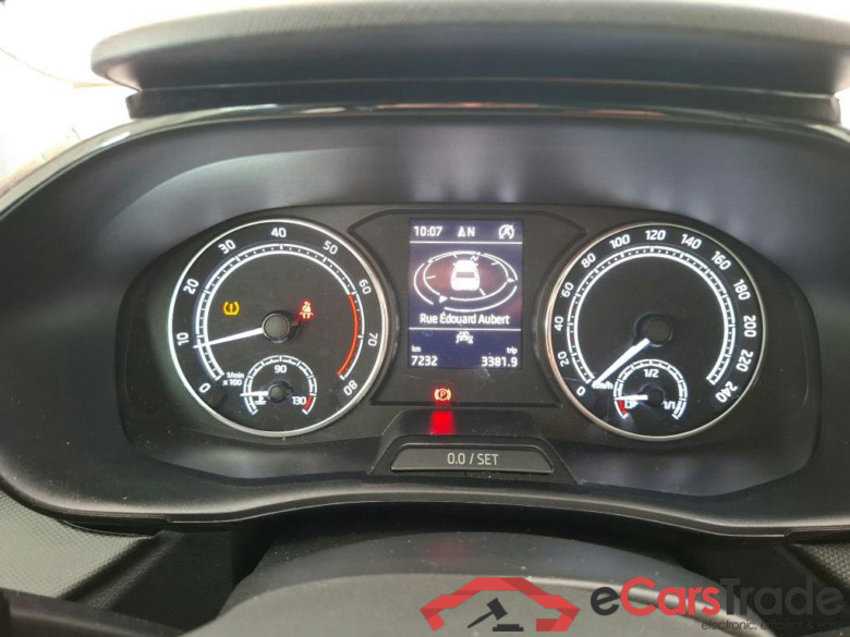 Fabia Ambition 1.0 MPI 80CV BVM5 E6d #6