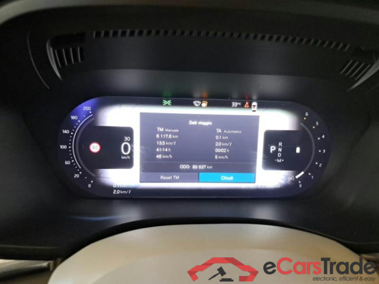 VOLVO XC60 / 2021 / 5P / SUV B4 D AWD AUTOMATICO INSCRIPTION #4