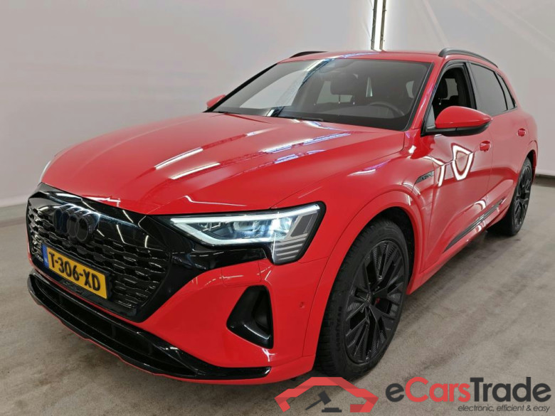 Audi Q8 e-tron 55 e-tron quattro Advanced edition 5d