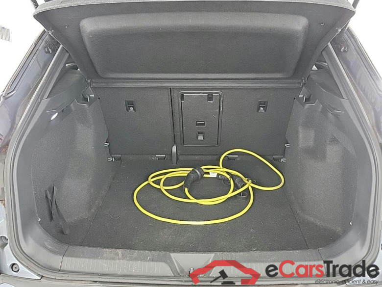 VOLKSWAGEN ID.4 77kWh 150kW Pro Auto 5D #5