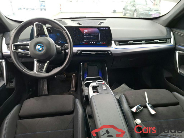 BMW X1 / 2022 / 5P / SUV xDrive25e M Sport DKG7 #6