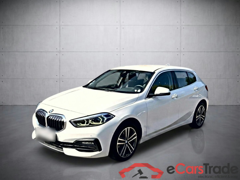 BMW 1 Serie Business Design (F40) 118iA 136 DKG7