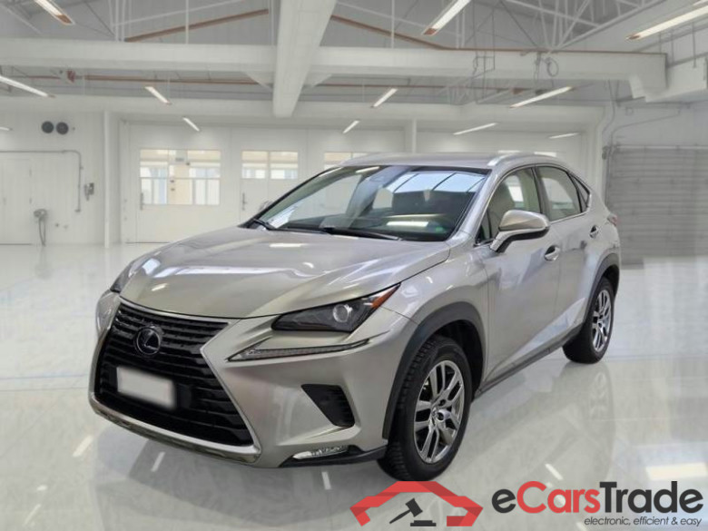 LEXUS NX / 2017 / 5P / SUV HYBRID PREMIUM 4WD #1