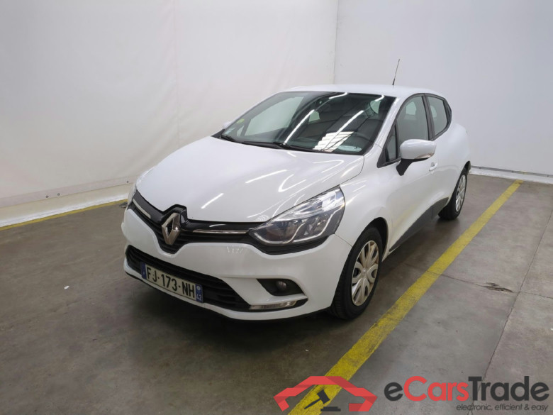 Clio IV Air MediaNav 1.5 dCi 75CV BVM5 E6 #1