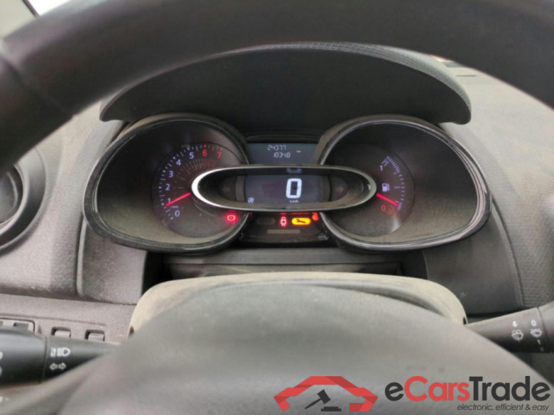 Clio IV Générique 0.9 TCe 75CV BVM5 E6 #6