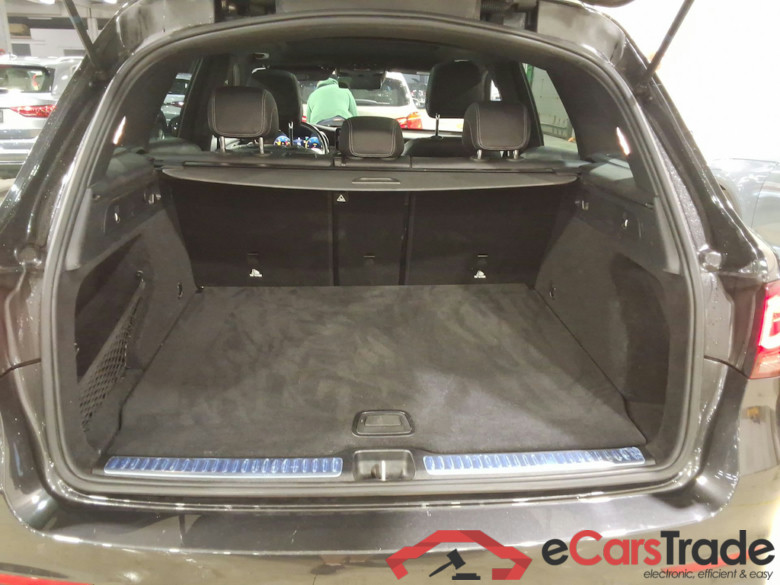 MERCEDES-BENZ GLC 2.0 GLC 200 D 4MATIC 4WD AUTO #3