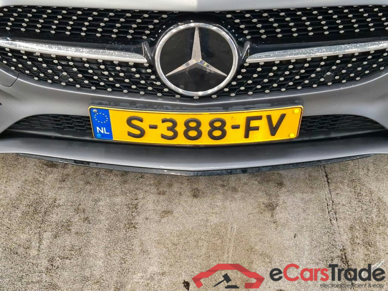 Mercedes-Benz A-Klasse A 200 7G-DCT Business Solution AMG 5d #5